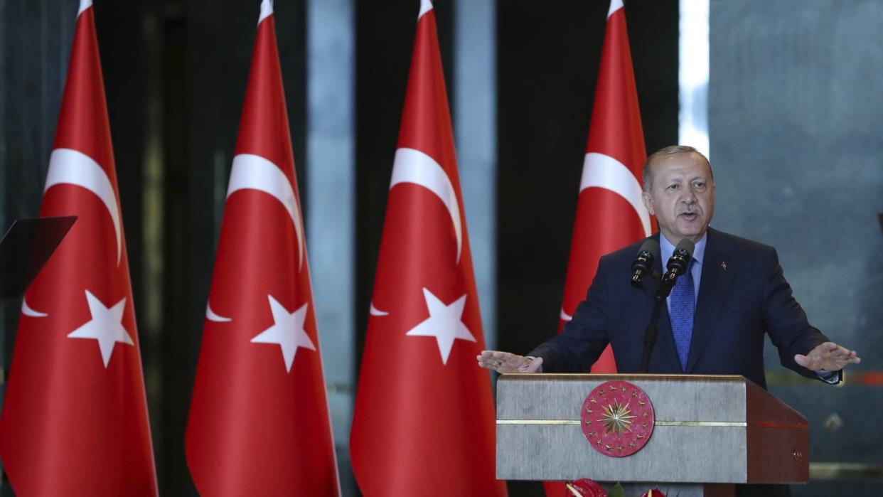 Recep Tayyip Erdogan, Präsident der Türkei, bei einer Rede vor türkischen Botschaftern in Ankara. Foto: Presidency Press Service/AP