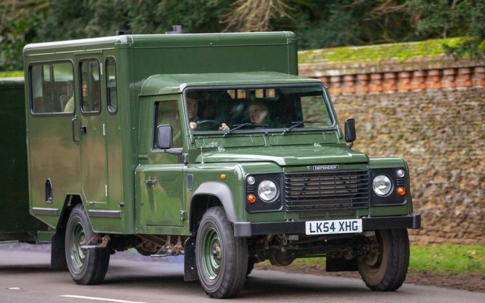 Land Rover Defender - Splash News/Splash News