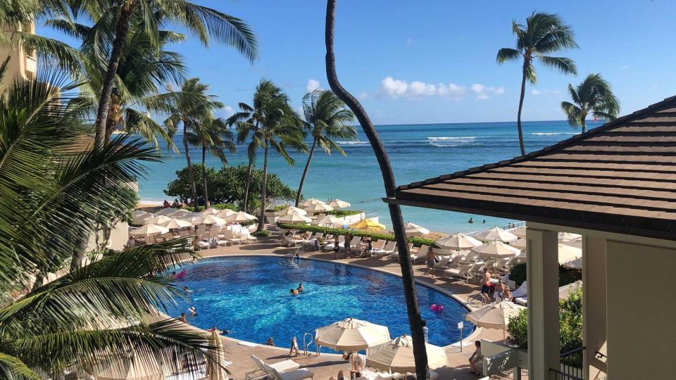 The pool at Halekulani, voted one of the best resorts and hotels in Hawaii