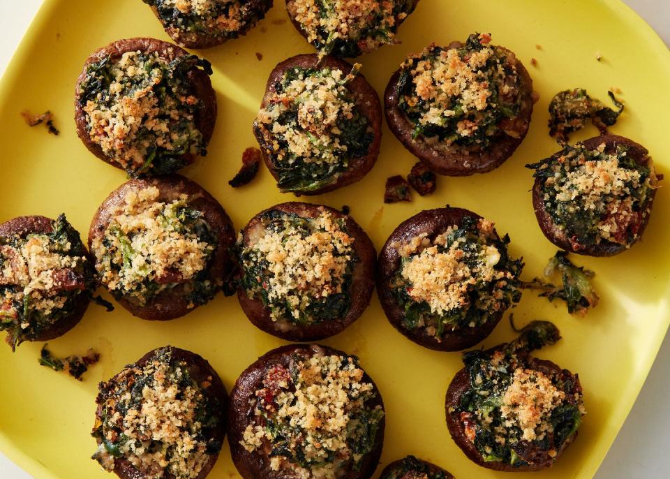 air fryer tuscan stuffed mushrooms