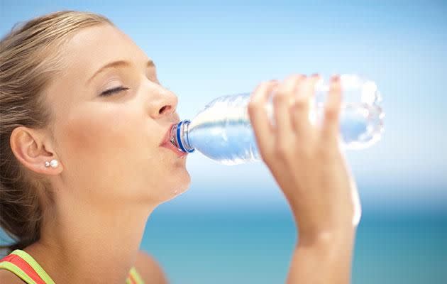 Straw-top bottles contain the least amount of germs. Photo: Getty Images