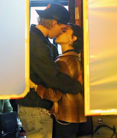 <p>Christopher Peterson / SplashNews</p> Zoë Kravitz and Austin Butler on set.