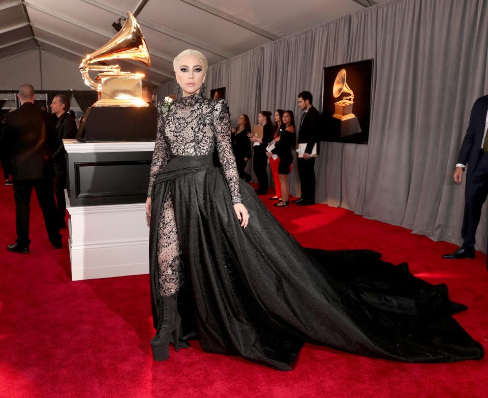 <h1 class="title">60th Annual GRAMMY Awards - Red Carpet</h1><cite class="credit">Christopher Polk</cite>