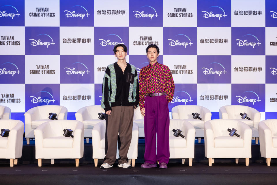 《台灣犯罪故事》單元四〈黑潮之下〉，傅孟柏（左）與蔡凡熙。（圖／Disney+）