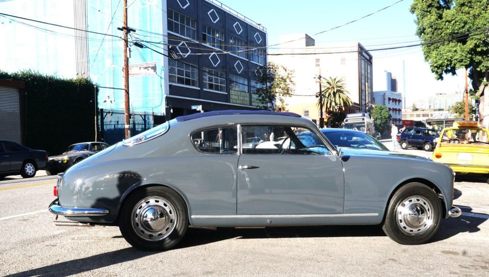 cool old italian cars at macchinissima