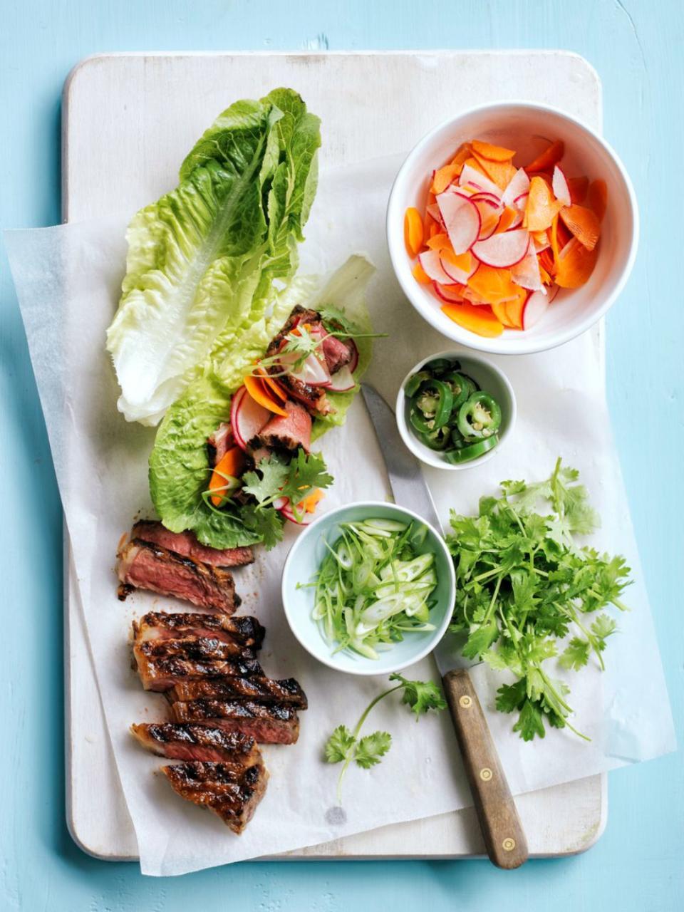 Sweet and Spicy Grilled Steak Lettuce Cups