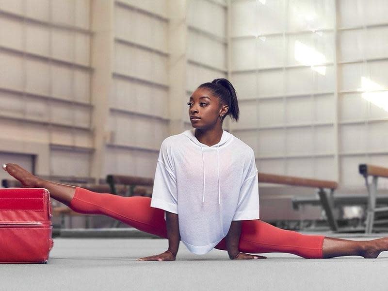 美國非裔女子體操運動員西蒙拜爾斯獲選為《時代雜誌》的2021年度運動員。（翻攝自@simonebiles IG）