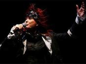 Chrissy Amphlett dies, aged 53