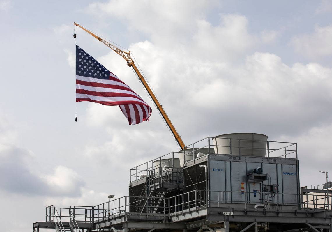 An American flag flies above Wolfspeed headquarters in Research Triangle Park. Kaitlin McKeown/kmckeown@newsobserver.com