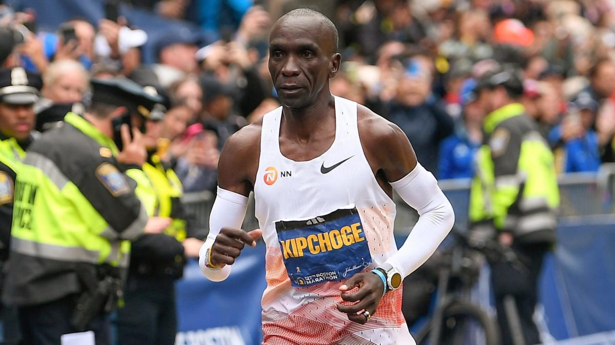 Eliud Kipchoge considers Boston Marathon return after leg issue in debut