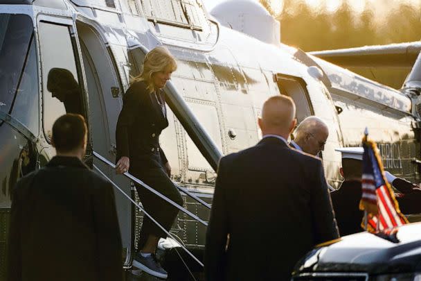 PHOTO: First lady Jill Biden disembarks Marine One with President Joe Biden at Walter Reed Medical Center, where Mrs. Biden is scheduled to undergo Mohs surgery to remove a 'small lesion' above her right eye, in Bethesda, Md., Jan. 11, 2023. (Elizabeth Frantz/Reuters)