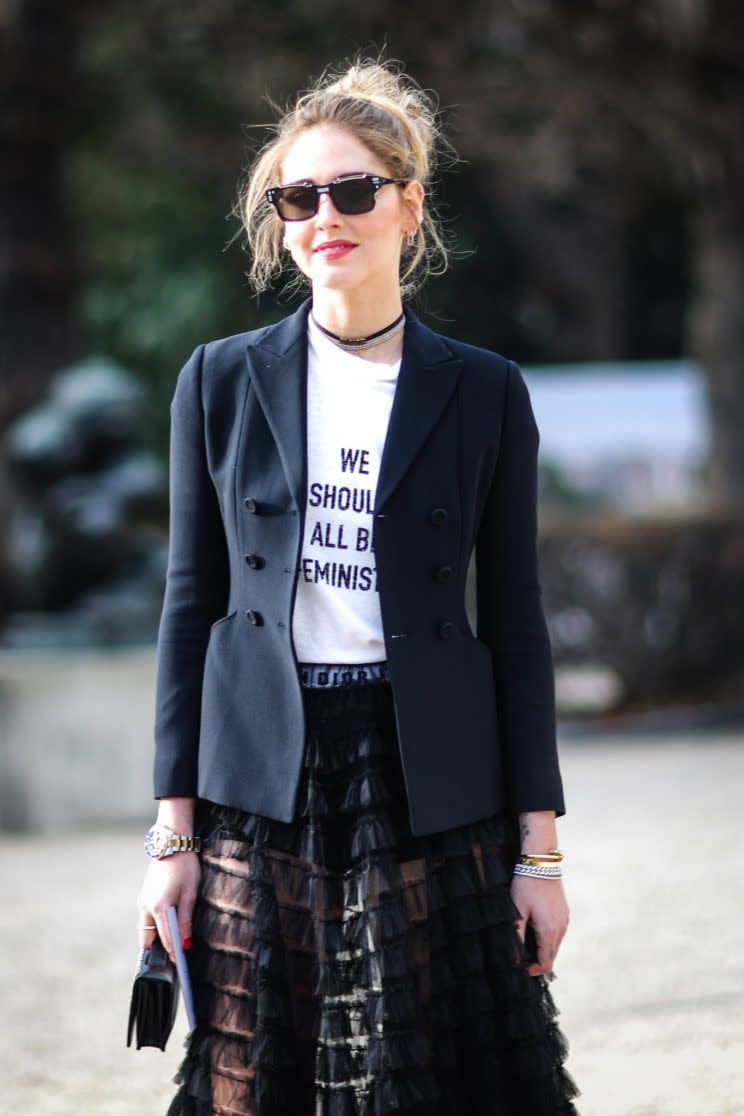 Fashion-Bloggerin Chiara Ferragni in ihrem Dior-Shirt. [Bild: Getty]