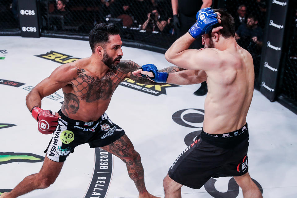 Henry Corrales def. Akhmed Magomedov | Bellator 290