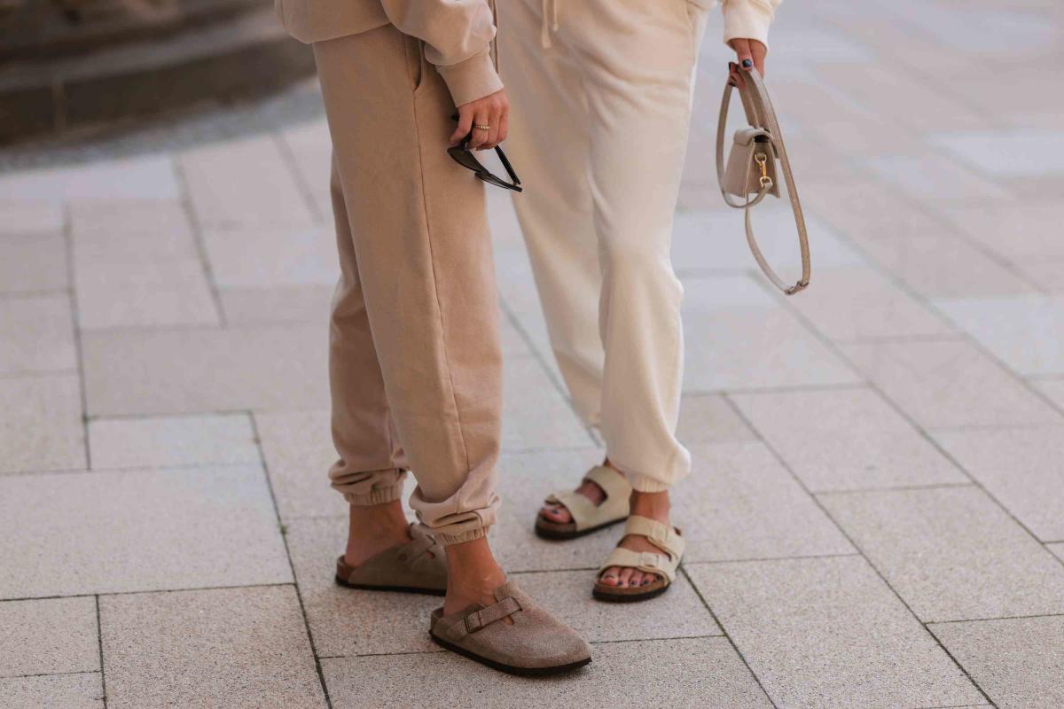 15 Birkenstock Outfits For The Sandal-Obsessed