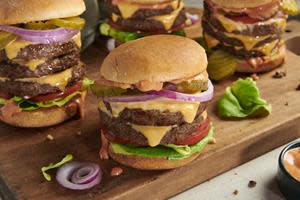 Beyond Meat debuts its newest product innovation, the Beyond Stack Burger, a craveable, stackable, smash-style patty that’s designed to be even closer to beef in taste and texture.