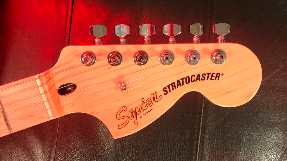 Squier Affinity Stratocaster FMT HSS review