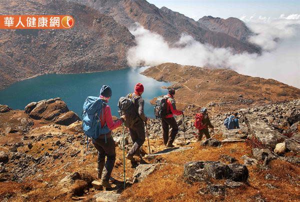 不想登山興致被毀？出國、旅遊前做好這些準備，降低高山症發生率