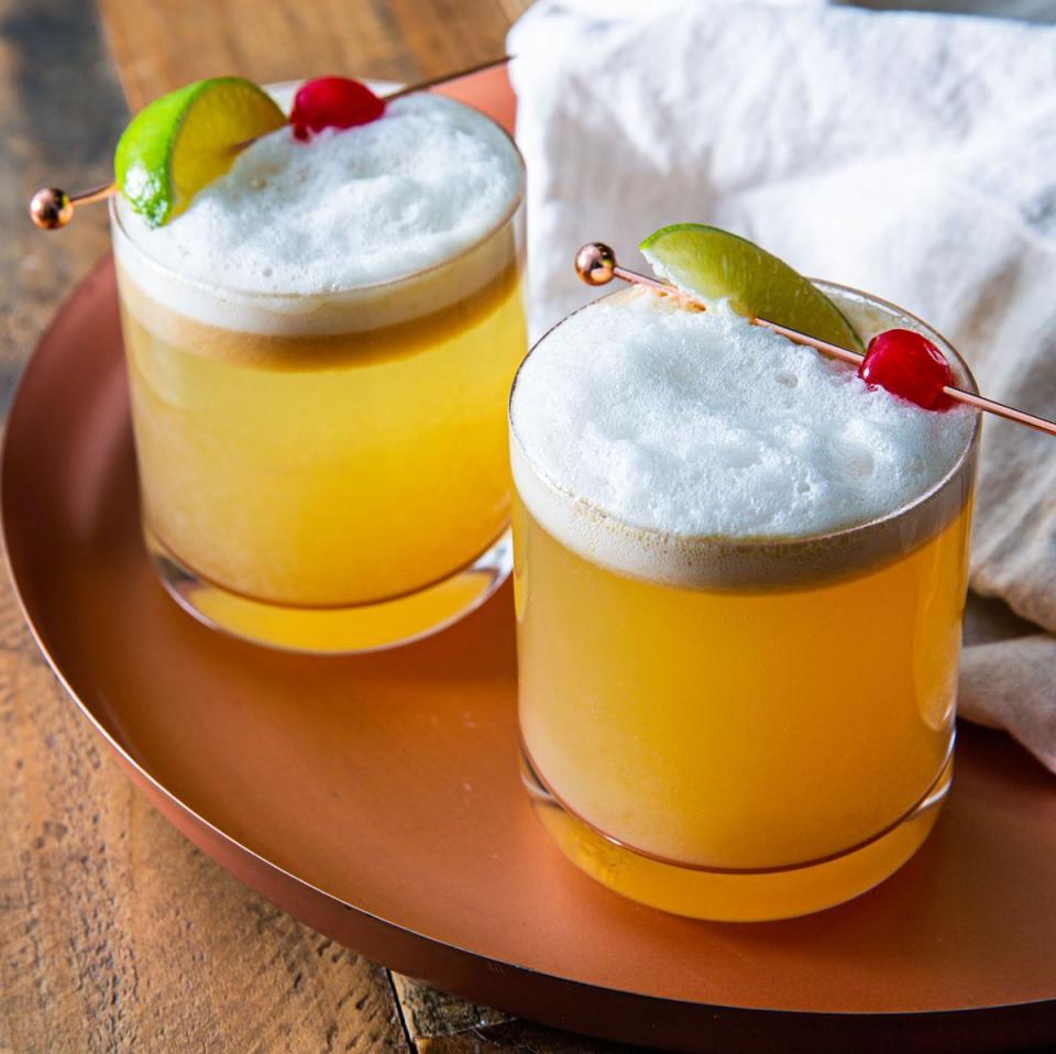 ginger lime whiskey sour