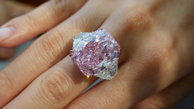 Rare, ancient and pink. The world's most valuable diamonds - BBC