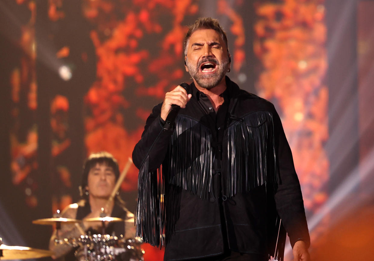 Alejandro Fernández. (Photo by Rodrigo Varela/Getty Images for The Latin Recording Academy )