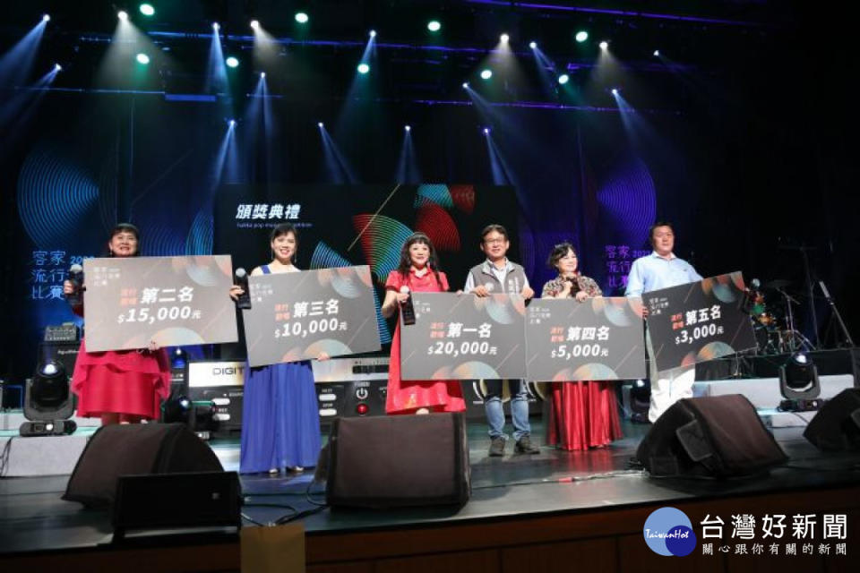 「流行歡唱組」由江秀珍、張香菊、陳金秀、張珮玲、葉秀秋拿下前五名。