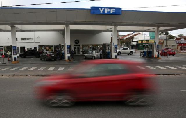Combustibles: el sábado podrían aumentar los precios de la nafta y el  gasoil por la actualización de dos impuestos