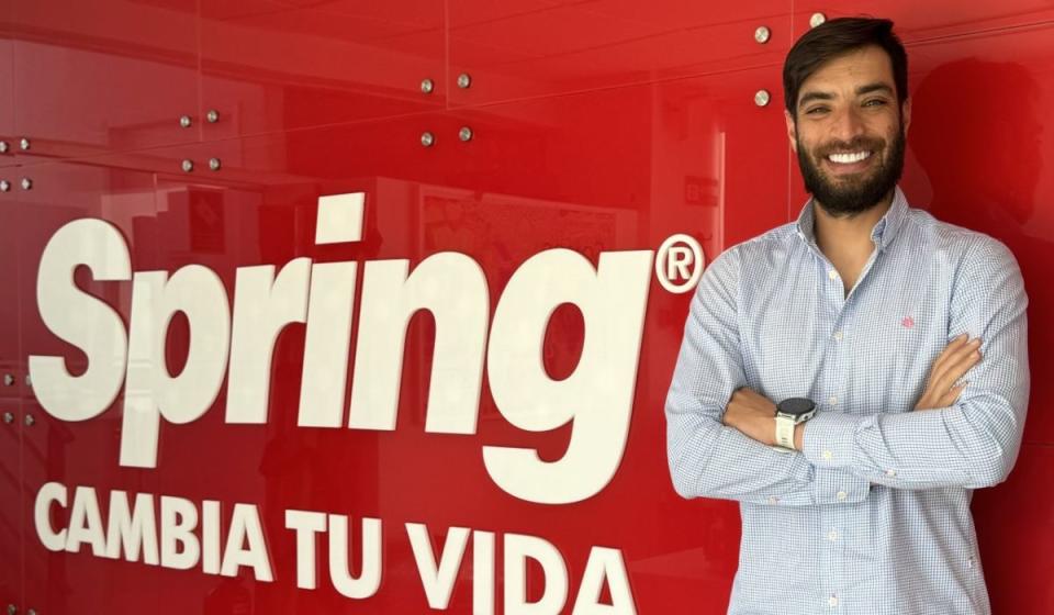 David Alba, Director de Marca de Colchones Spring. Imagen: Cortesía Colchones Spring.