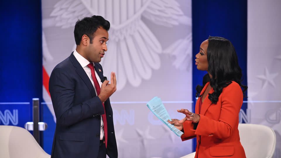 Ramaswamy and Phillip talk during the CNN town hall in Des Moines, Iowa, on December 13, 2023. - Will Lanzoni/CNN