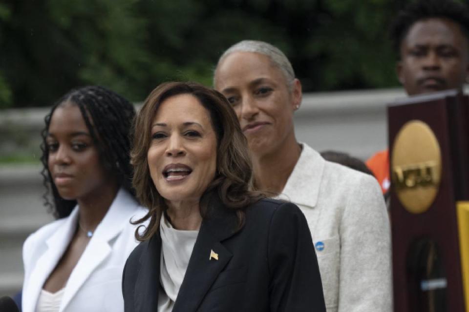 kamala harris campaña