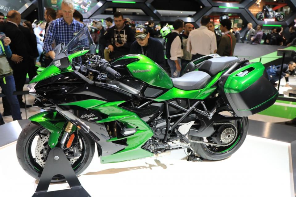 KAWASAKI H2 SX。