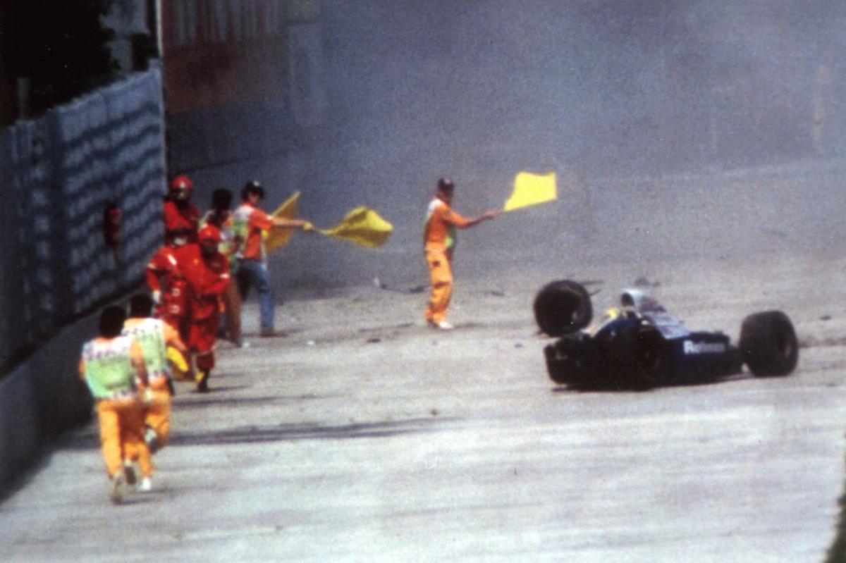 How did Ayrton Senna crash in 1994?