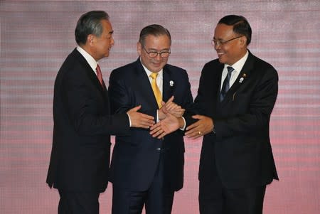 ASEAN foreign ministers meet Chinese delegation led by FM Wang Yi in Bangkok