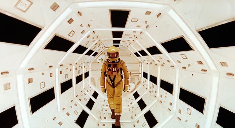 2001: A Space Odyssey (1968)