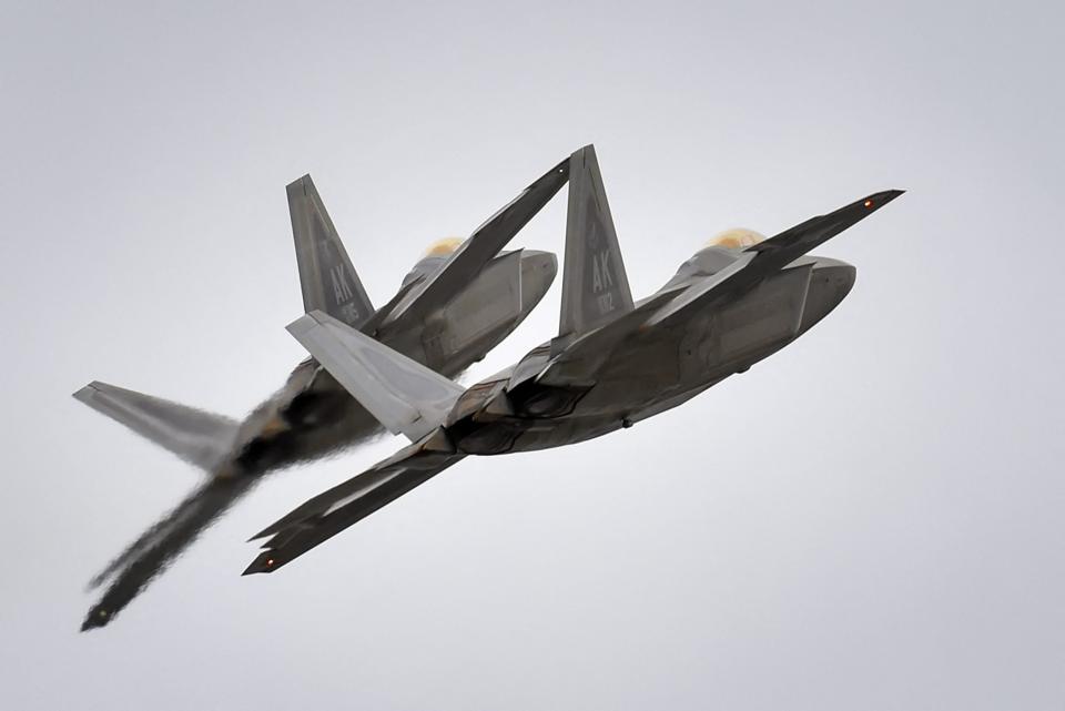 Als Reaktion auf einen chinesischen Spionage-Ballon über dem US-Bundesstaat Montana schickte das Pentagon F-33-Jets in die Luft (Archivbild). - Copyright: picture alliance/abaca