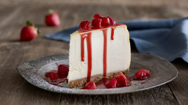 Ruby Tuesday's New York cheesecake