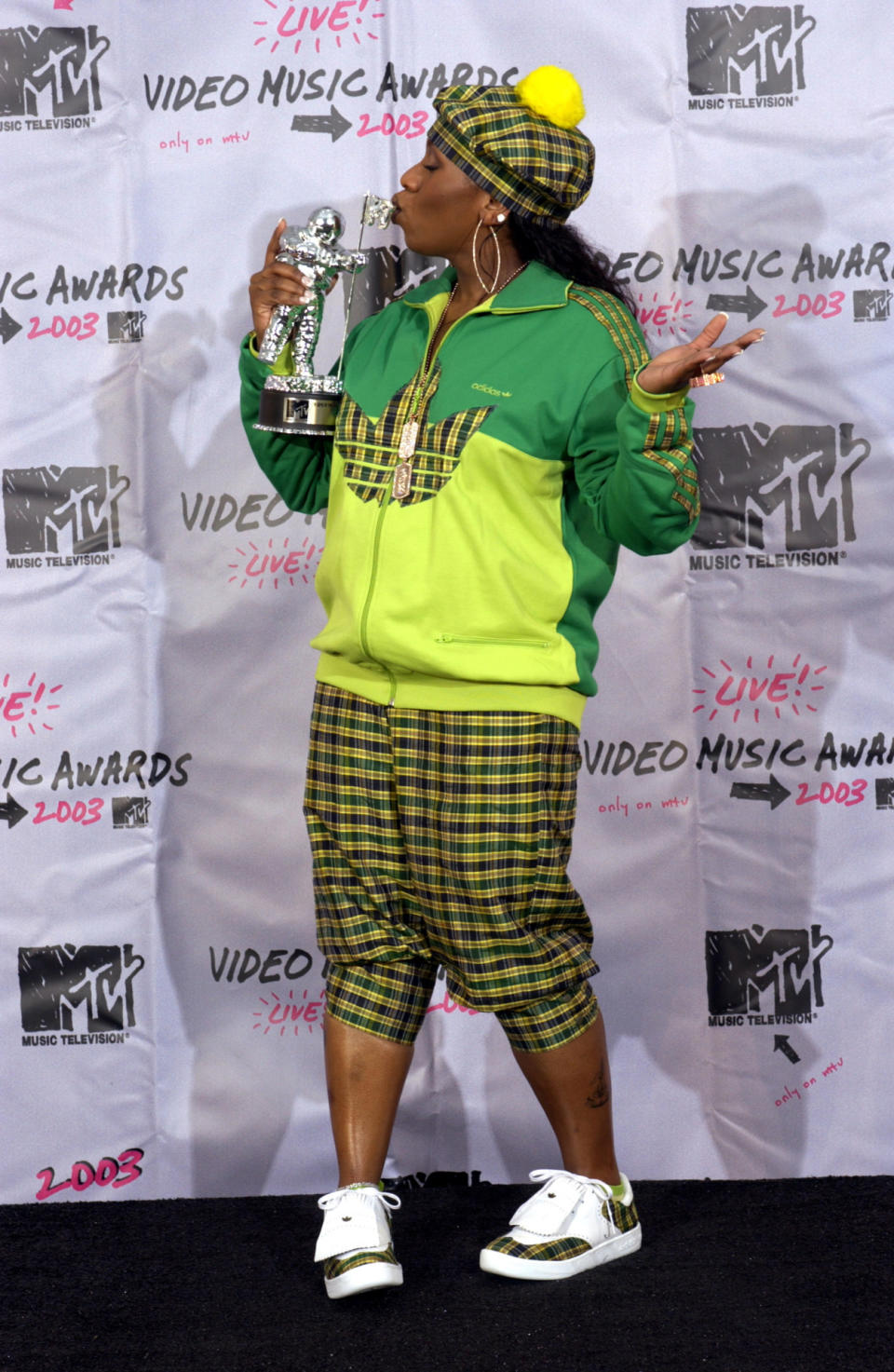 The “Get Ur Freak On” singer looked ready to hit the links at the 2003 MTV Video Music Awards.