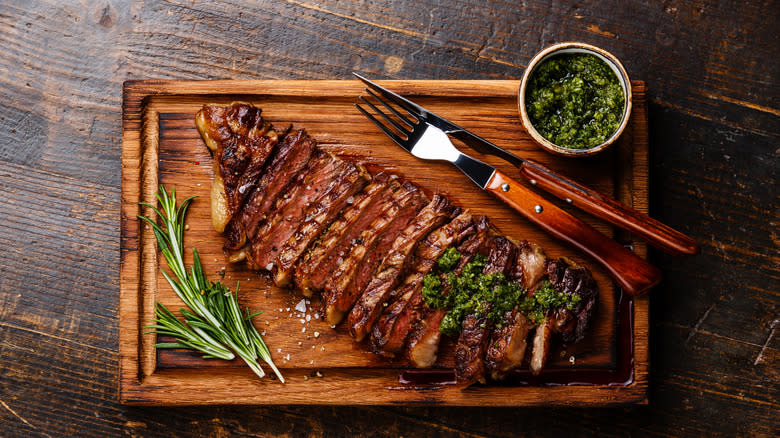 steak with chimichurri