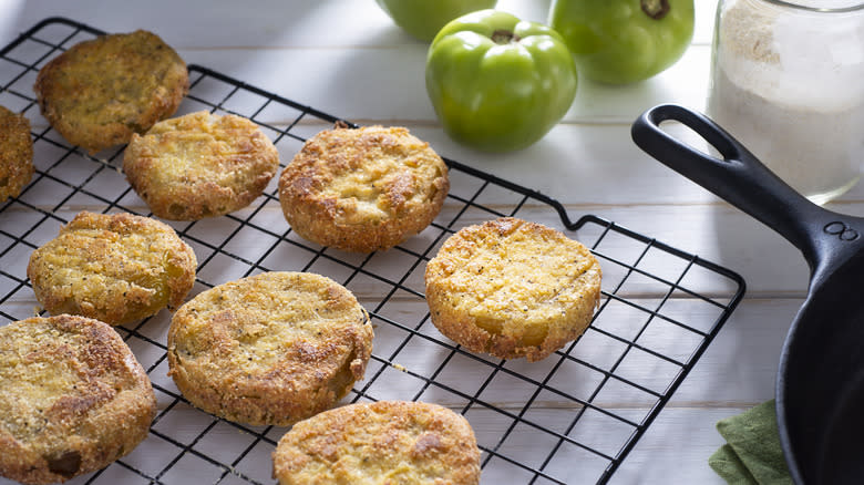 fried green tomatoes cooling