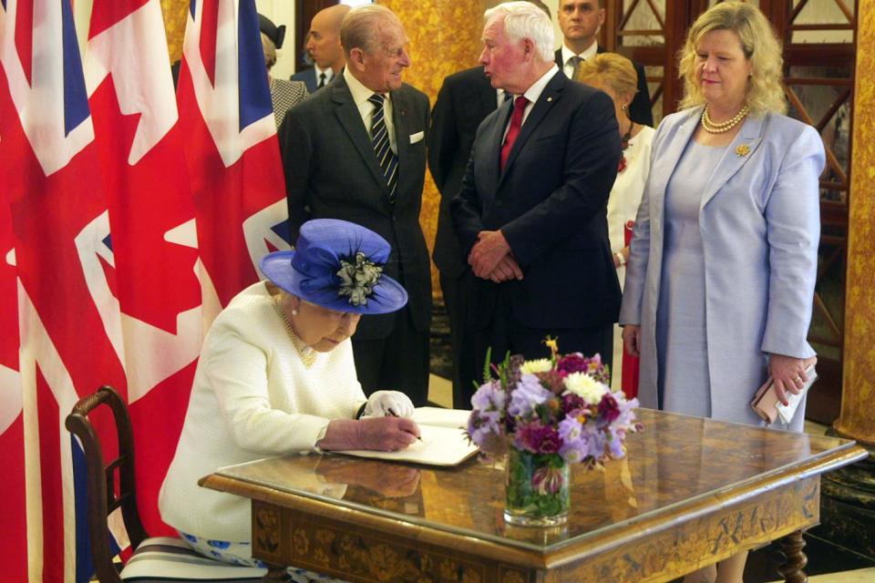 Pictured: Her Majesty The Queen and His Royal Highness the Duke of Edinburgh joins Governor General of Canada, His Excellency Mr David Johnston and Ms. Janice Cahrette.July 19th 2017 (Oxford Films)