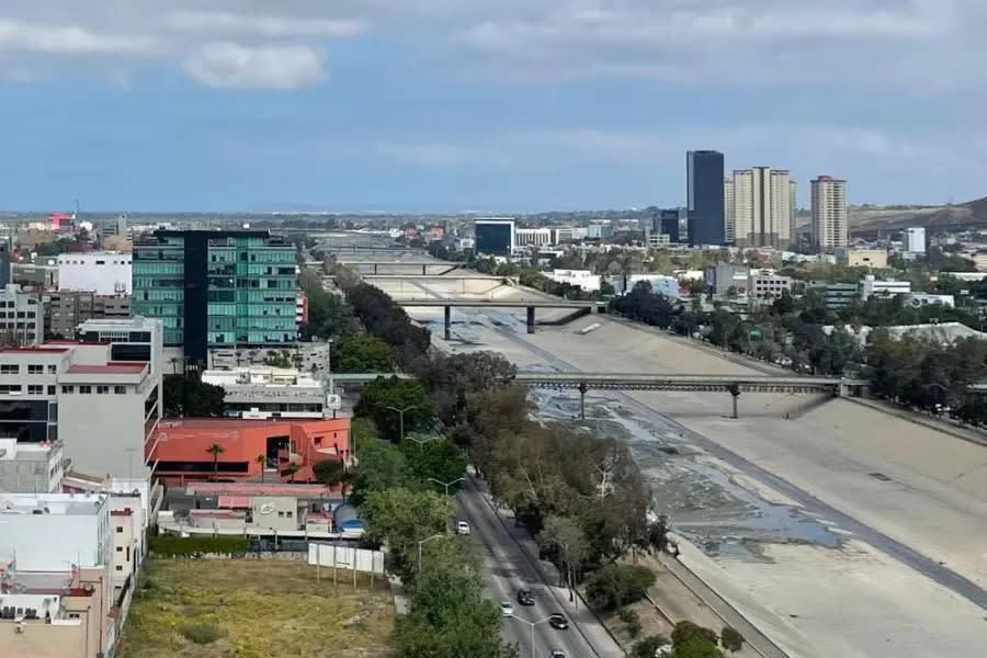 Denuncian en Estados Unidos a Planta Internacional por descargar aguas residuales al río Tijuana 