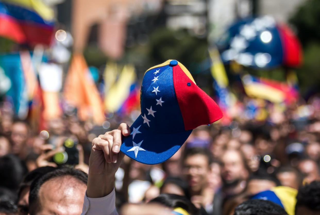 <a href="https://www.shutterstock.com/es/image-photo/caracas-venezuela-12-february-2019-protester-1725885925" rel="nofollow noopener" target="_blank" data-ylk="slk:Yaikel Dorta/Shutterstock;elm:context_link;itc:0;sec:content-canvas" class="link ">Yaikel Dorta/Shutterstock</a>