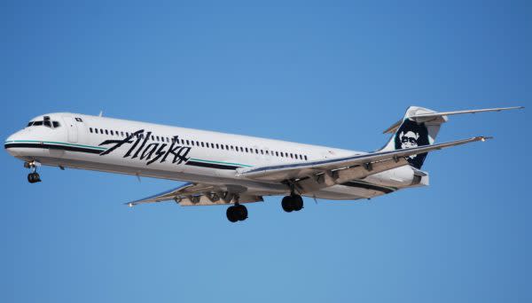Alaska Airlines Shames Another Woman, Tells Her To Cover Up 'Inappropriate'  Top