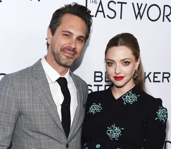 Amanda Edwards/Getty Amanda Seyfried and Thomas Sadoski