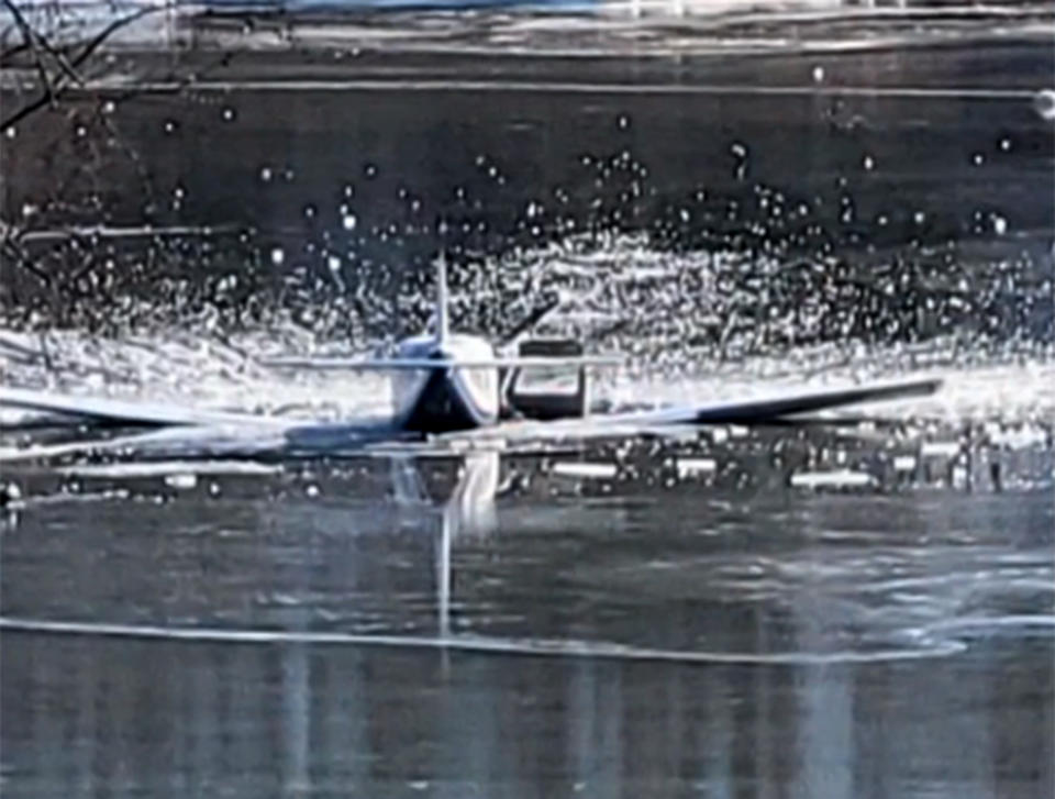 A pilot crashed his plane in icy Beards Creek in Edgewater, Maryland, and survived with non-life-threatening injuries after being saved by a pair of Good Samaritans. (TODAY)