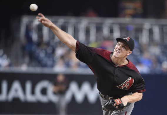 SAN DIEGO, CALIFORNIA: Zack Greinke of the Arizona Diamondbacks pitches during the first inning of a baseball game against the San Diego Padres at PETCO Park. (Photo by Denis Poroy/Getty Images)