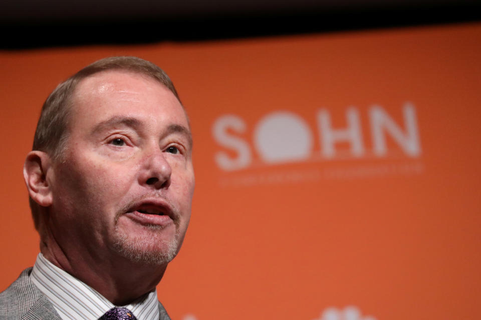 Jeffrey Gundlach,&#xa0;CEO of DoubleLine Capital LP, presents during the 2019 Sohn Investment Conference in New York City, U.S., May 6, 2019. REUTERS/Brendan McDermid