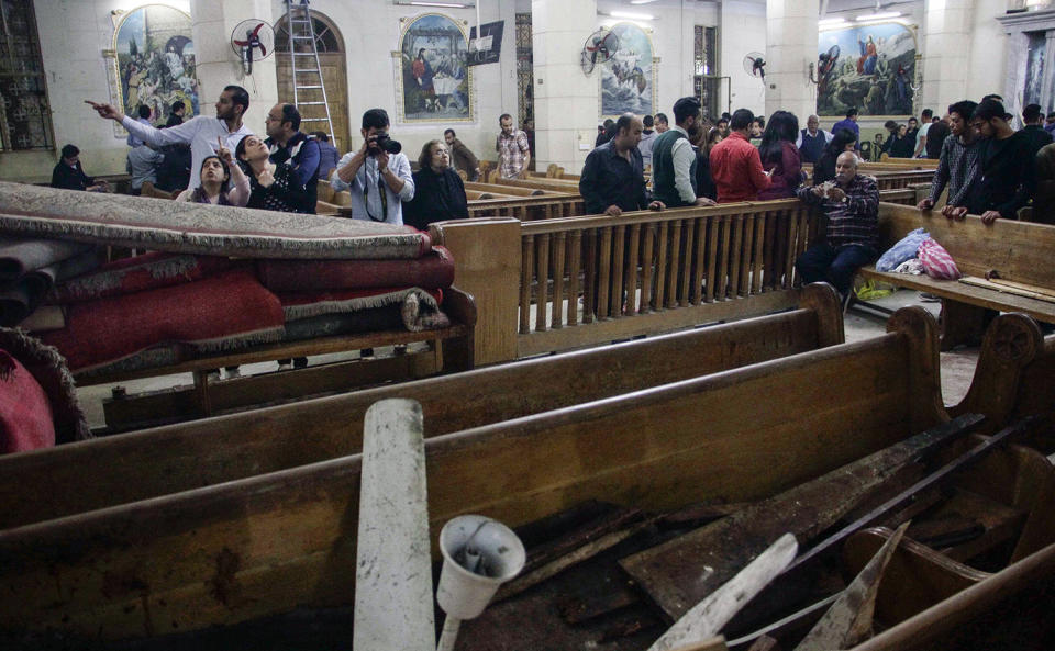 ISIS claims responsibility for Egyptian church attacks