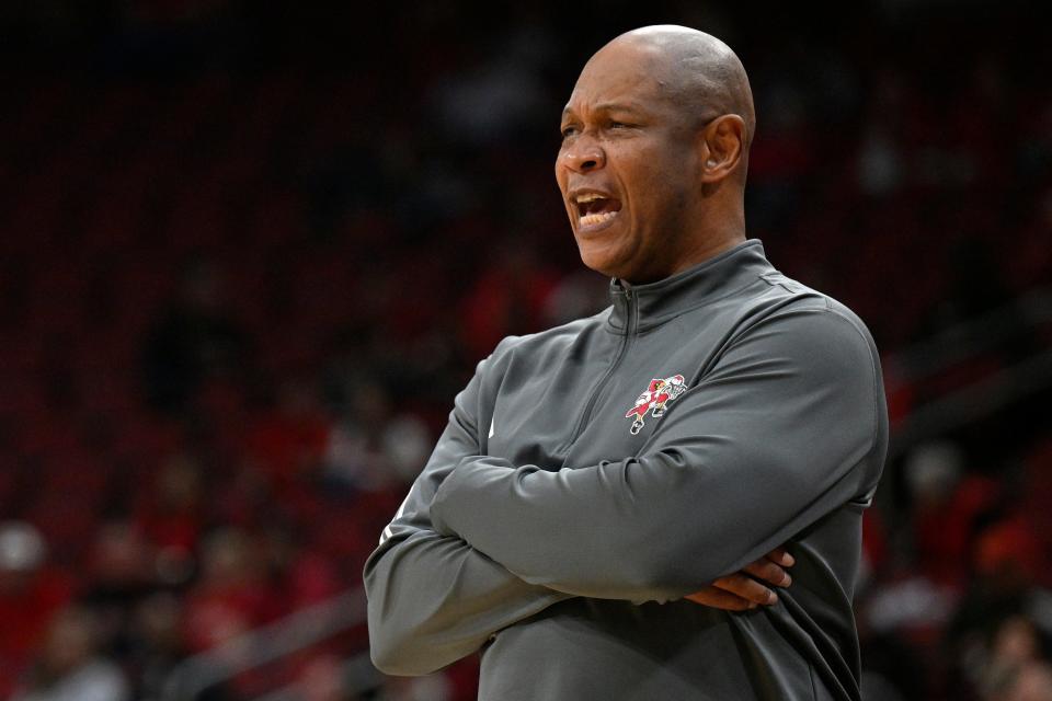 Louisville Cardinals head coach Kenny Payne calls out instructions during the first half against the Pepperdine Waves at KFC Yum! Center on Dec. 17.