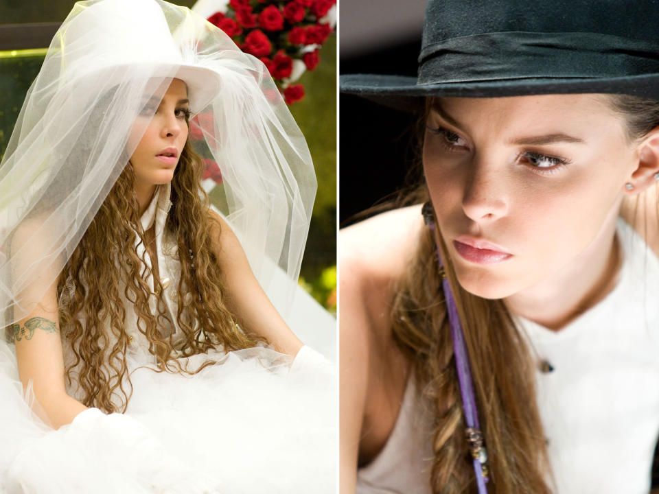 Belinda regresa a las telenovelas en 2009 con un papel protagónico en la telenovela ‘Camaleones’ de Rosy Ocampo. En esta historia compartió créditos con Sherlyn, Poncho Herrera y Pee Wee. (Información. Agencia México)