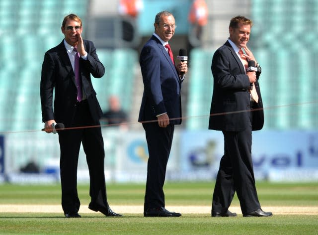 David Lloyd (centre) paid tribute to Warne (left) 